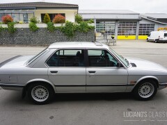 BMW 528i A 