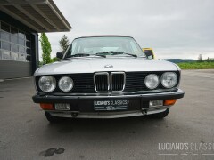 BMW 528i A 