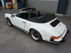 Porsche 911 Carrera 