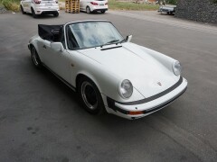 Porsche 911 Carrera 