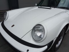 Porsche 911 Carrera 
