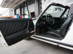 Porsche 911 Carrera 
