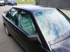 Mercedes Benz  190 E 2.3