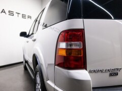 FORD Explorer  XLT Btw auto, Fiscale waarde € 6.000,-