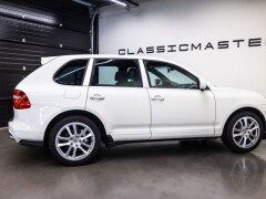 PORSCHE Cayenne  4.8 S Btw auto, Fiscale waarde € 8.000,-