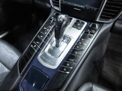 PORSCHE Panamera  3.6 Btw auto, Fiscale waarde € 8.000,-