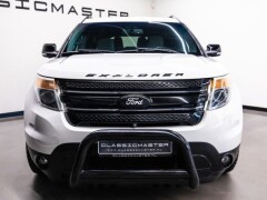 FORD Explorer  XLT 7 Persoons uitvoering! 7 persoonsui
