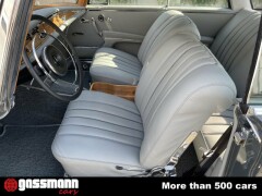 Mercedes Benz 220 SEb W111 Coupe 