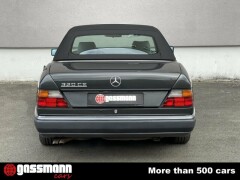 Mercedes Benz E 320 Cabrio A124 