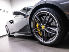 FERRARI 488 GTB  3.9 HELE Dealer auto