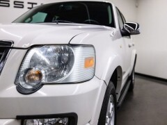 FORD Explorer  XLT Btw auto, Fiscale waarde € 6.000,-