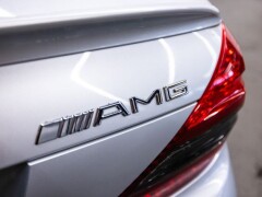 Mercedes Benz SL 63 AMG  Fiscale waarde € 22.000,- Dealer auto