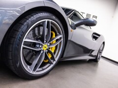 FERRARI 488 GTB  3.9 HELE Dealer auto