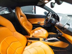 FERRARI 488 GTB  3.9 HELE Dealer auto
