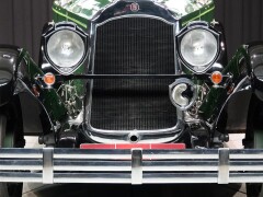 Willys Knight 66A \'28 