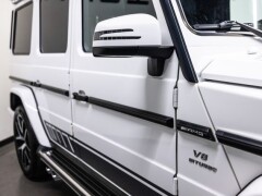 Mercedes Benz G 63 AMG  Grijs nummernschild Gereserveerd  Deale