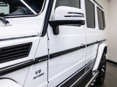 Mercedes Benz G 63 AMG  Grijs nummernschild Gereserveerd  Deale