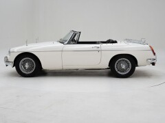 MG B \'67 