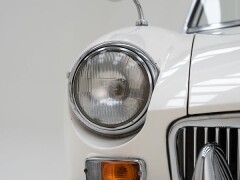 MG B \'67 