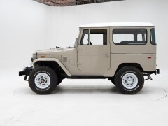 Toyota Land Cruiser FJ40 \'72 