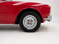 Alfa Romeo 2000 GT Veloce \'74 