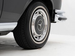 Mercedes Benz 280 SE 3.5 \'70 