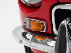 MG B \'73 
