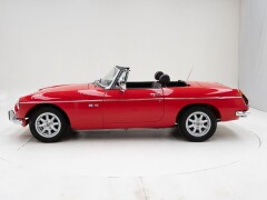 MG B \'73 