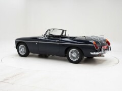 MG B \'72 