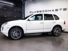 PORSCHE Cayenne  4.8 S Btw auto, Fiscale waarde € 8.000,-