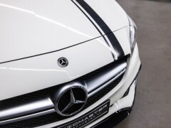 Mercedes Benz A 45 AMG  4MATIC Optie Schaalstoelen