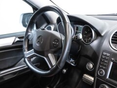 Mercedes Benz ML 63 AMG  M-klasse Fiscale waarde € 16.000,- Dea