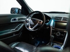 FORD Explorer  Limited 7 sitzeuitvoering 7 Persoonsuit