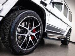 Mercedes Benz G 63 AMG  Grijs nummernschild Gereserveerd  Deale