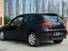 Alfa Romeo 147 JTD M 
