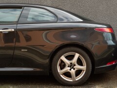 Alfa Romeo GT COUPE\' JTS \"DISTINCTIVE EDITION\" 