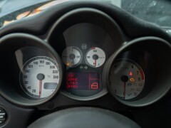 Alfa Romeo GT COUPE\' JTS \"DISTINCTIVE EDITION\" 