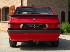 Alfa Romeo 75 