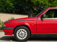 Alfa Romeo 75 