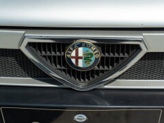 Alfa Romeo 75 2.0 