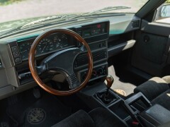 Alfa Romeo 75 2.0 