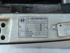 Alfa Romeo 75 2.0 