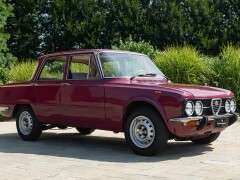 Alfa Romeo GIULIA NUOVA SUPER 1300 