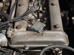 Alfa Romeo GIULIA NUOVA SUPER 1300 