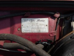 Alfa Romeo GIULIA NUOVA SUPER 1300 