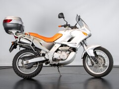 Aprilia PEGASO 650 