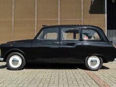 Austin FX4 \"LONDON TAXI\" 
