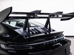 PORSCHE 992  4.0 GT3 RS WEISSACH  Dealer auto