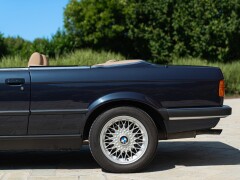 BMW E30 CABRIOLET 