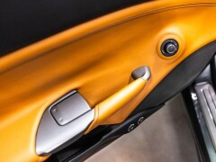 FERRARI 488 GTB  3.9 HELE Dealer auto